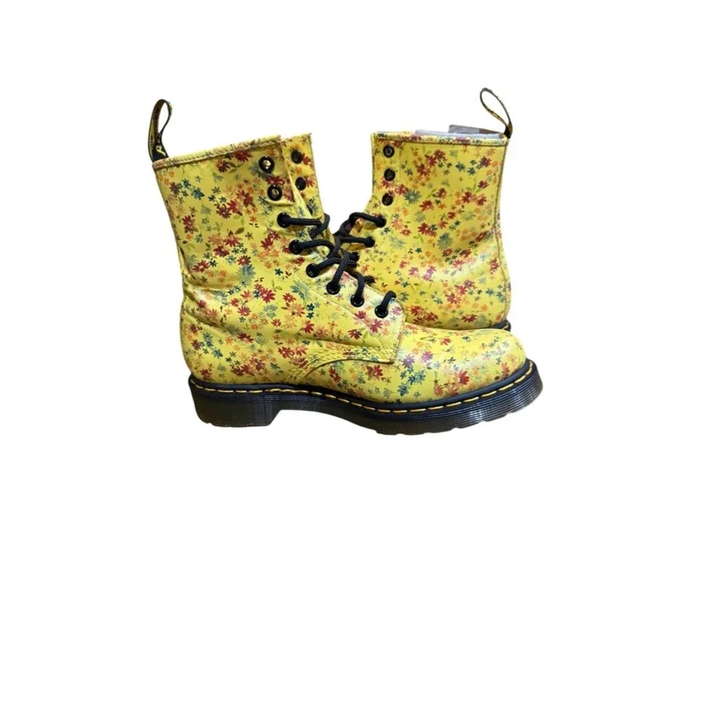 Dr. Martens RARE NIB 1460 Sun Yellow Little Flowers Floral Boots Women's size 9 - Picture 12 of 16
